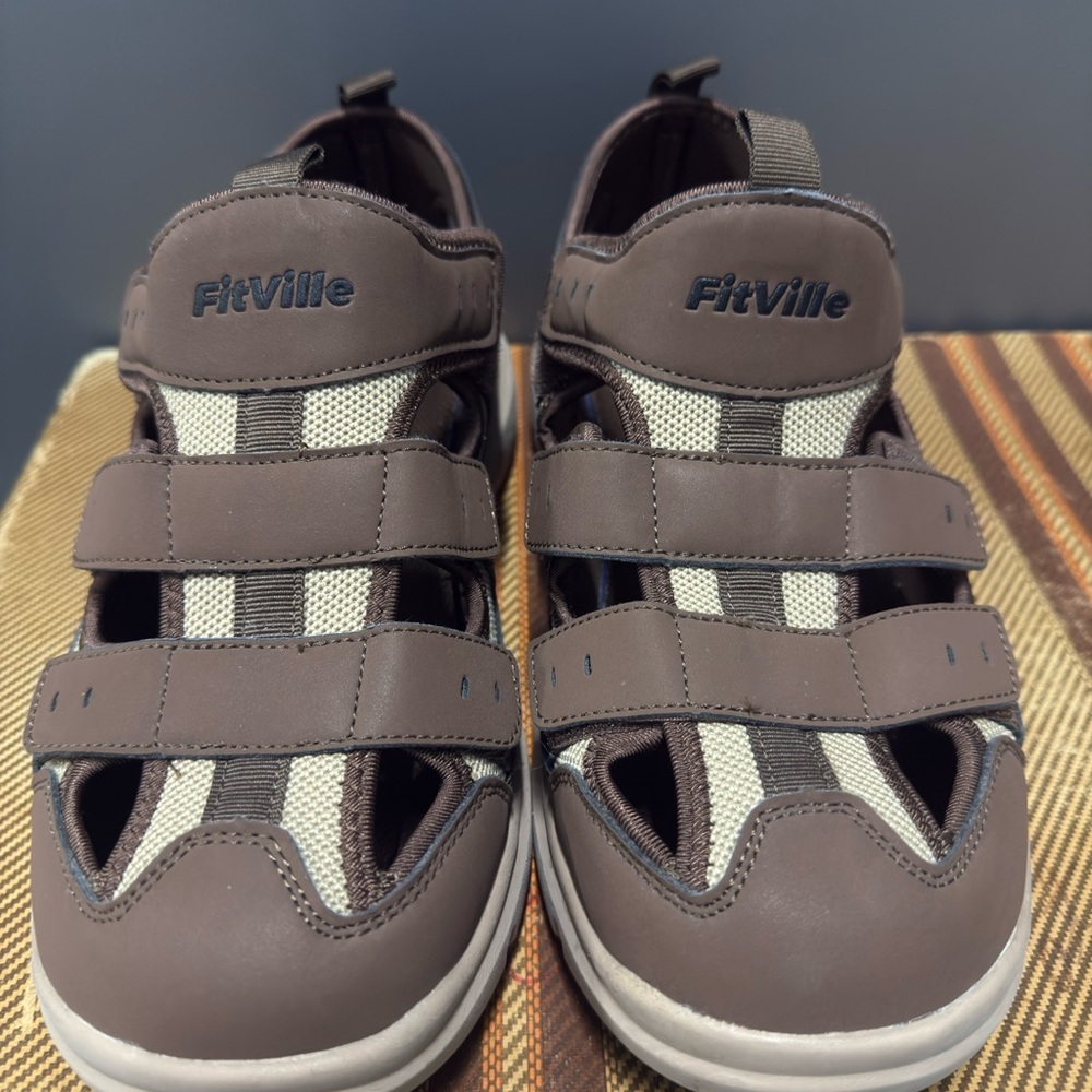 FitVille Wide Diabetic Sandals for Men with Arch Support Adjustable Closure Sz9W